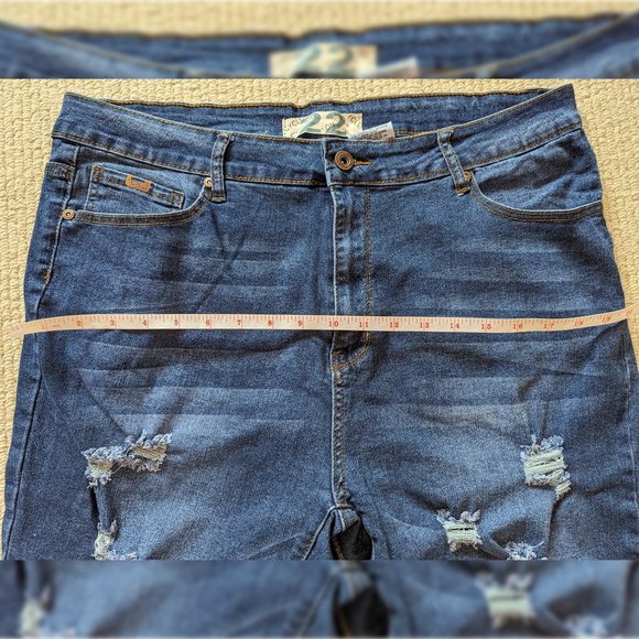 Cyclon Distressed Jean Shorts Plus Size - Picture 6 of 6